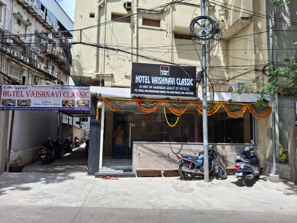 hotel vaishnavi classic