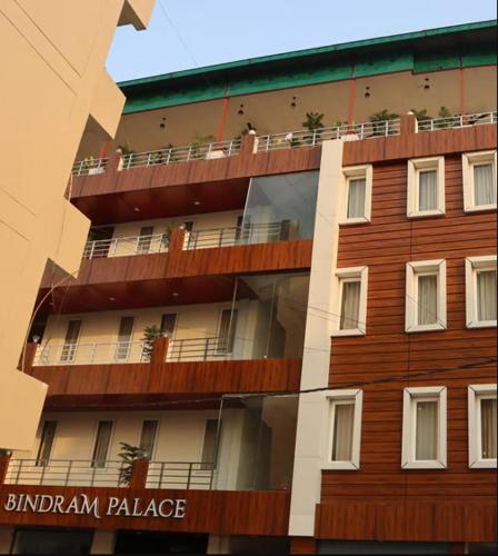 hotel bindram palace