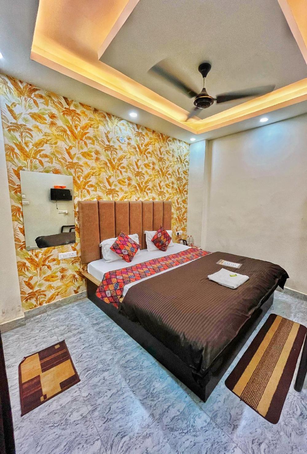 shreeji guest house