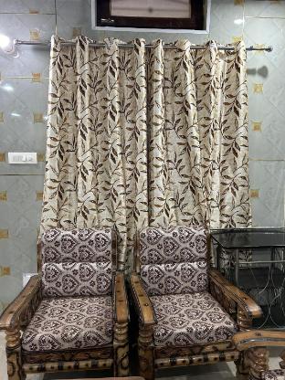 anushri lodge and restaurants