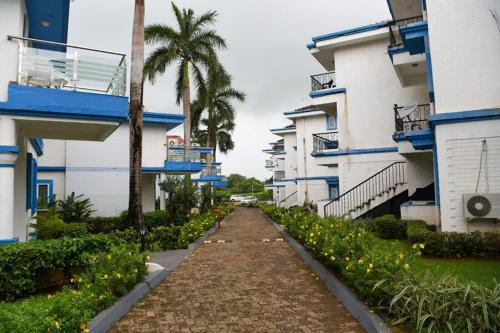 mariana by the pool benaulim