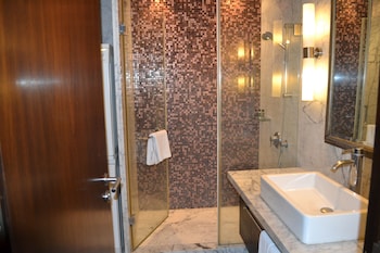 oakwood premier prestige bangalore