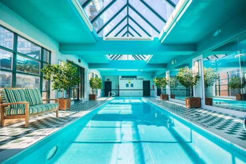 The Yorkville Royal Sonesta Hotel Toronto,Old Toronto>>Midtown Toronto,4 star