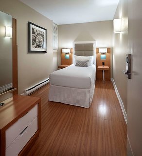 Union Hotel,Markham>>Downtown Toronto,4 star