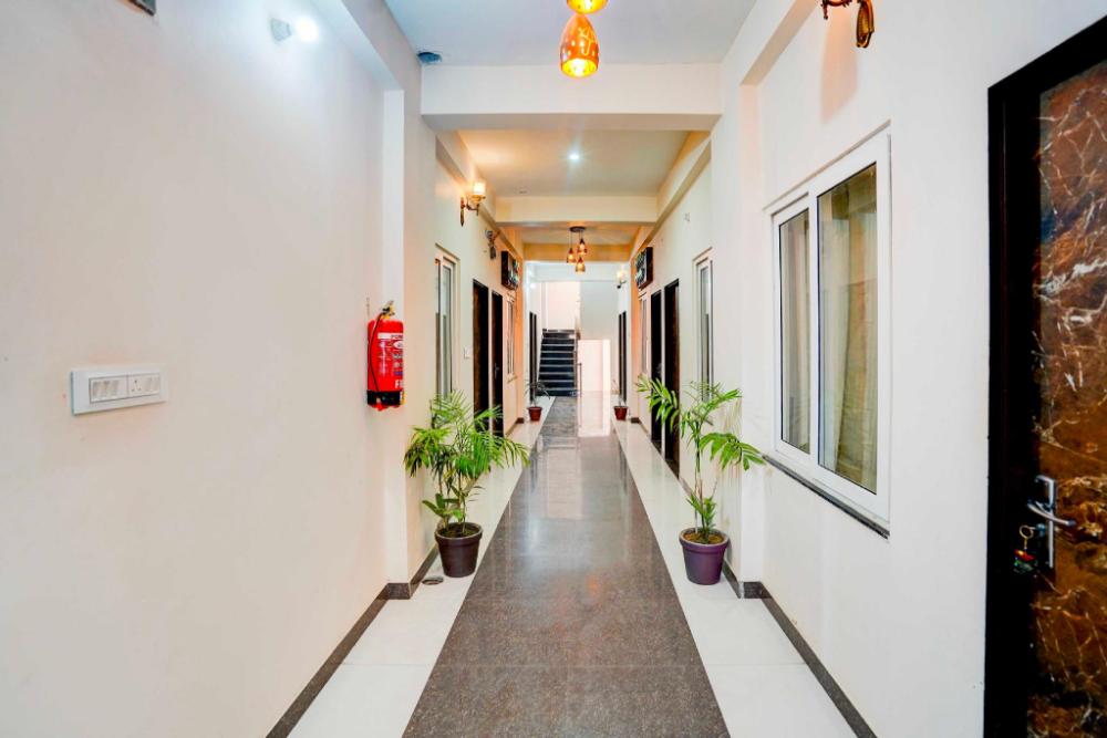 townhouse oak vasundra nagar