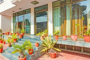 hotel o bani park near collectorate circle