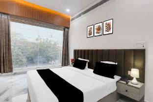 hotel o lucknow emerald mall