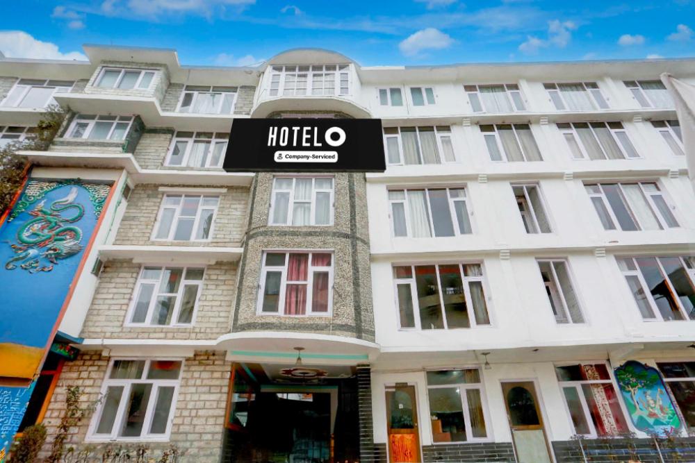 hotel o mall road manali downtown hadimba temple