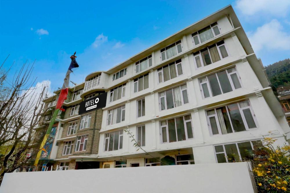 hotel o mall road manali downtown hadimba temple