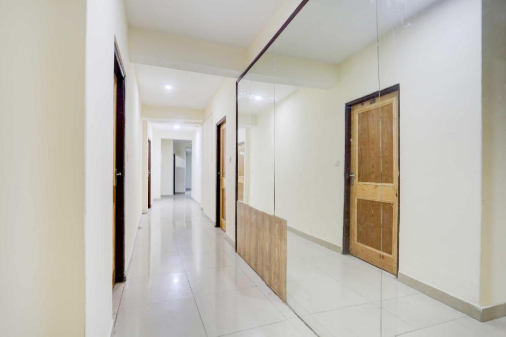 hotel o model town mall road