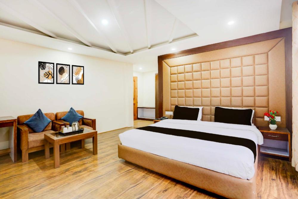 hotel o model town mall road