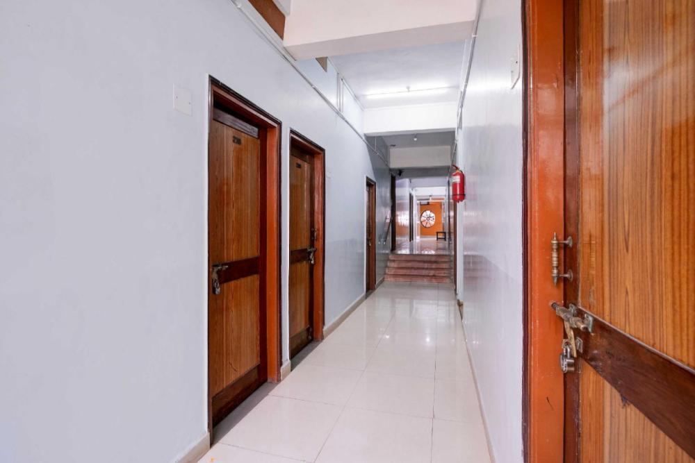 hotel o hubli bus terminal