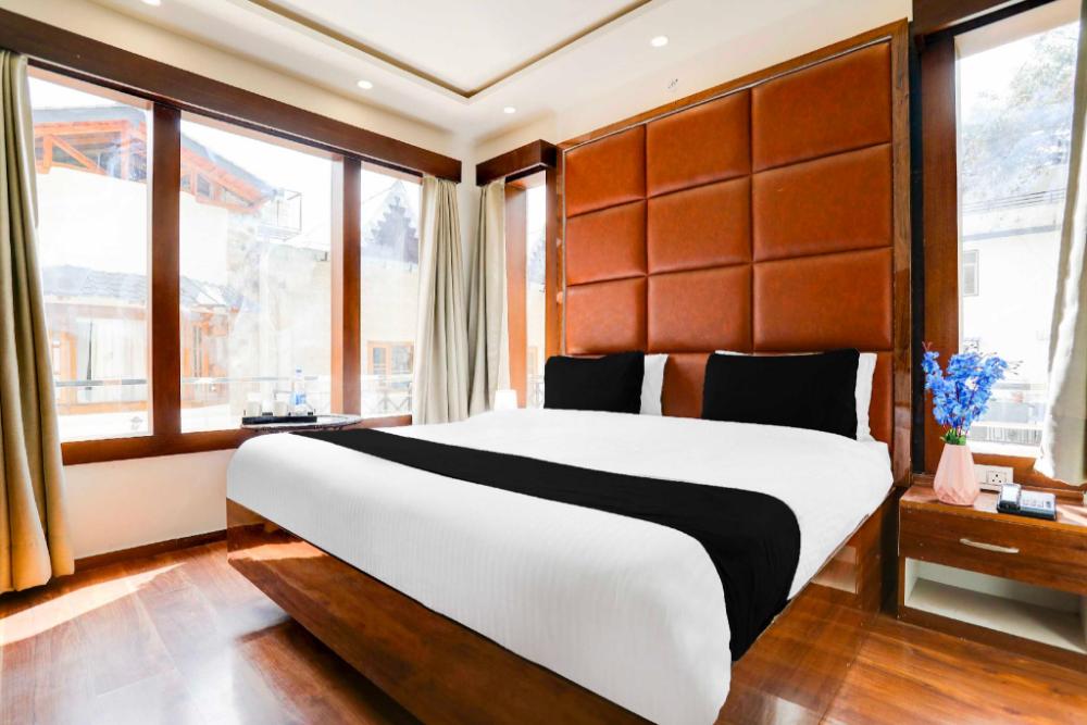 hotel o mall road nainital