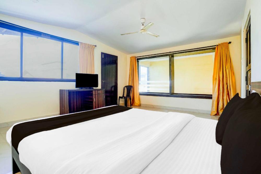 hotel o panjim near miramar beach