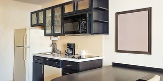 Sonesta Simply Suites Detroit Troy,Dearborn>>Clawson,2 star