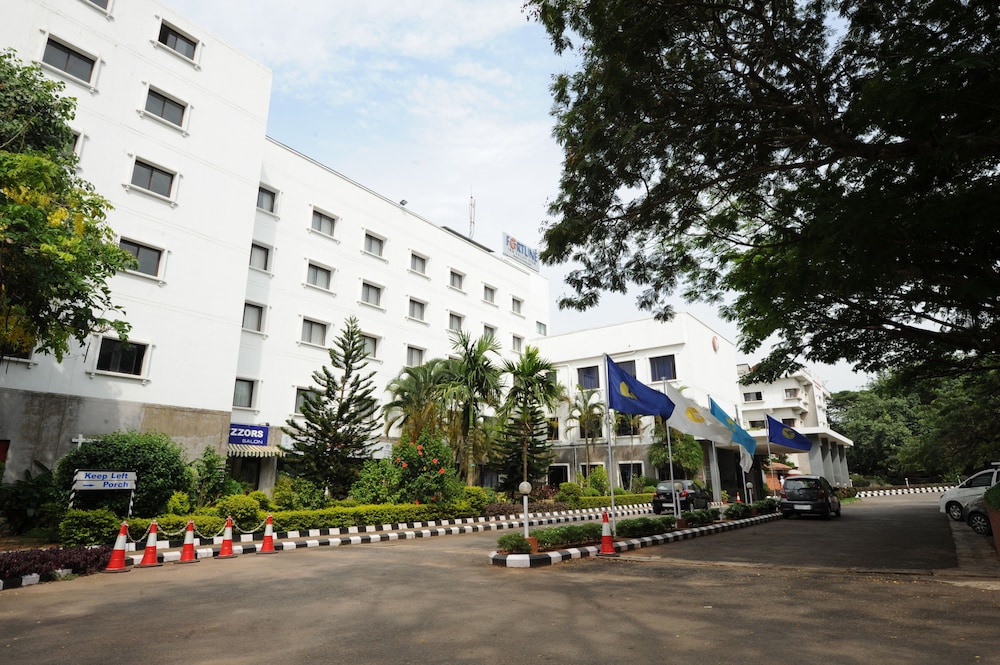fortune inn valley view manipal