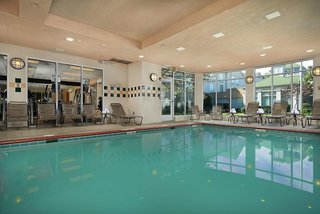 hilton garden inn newport news