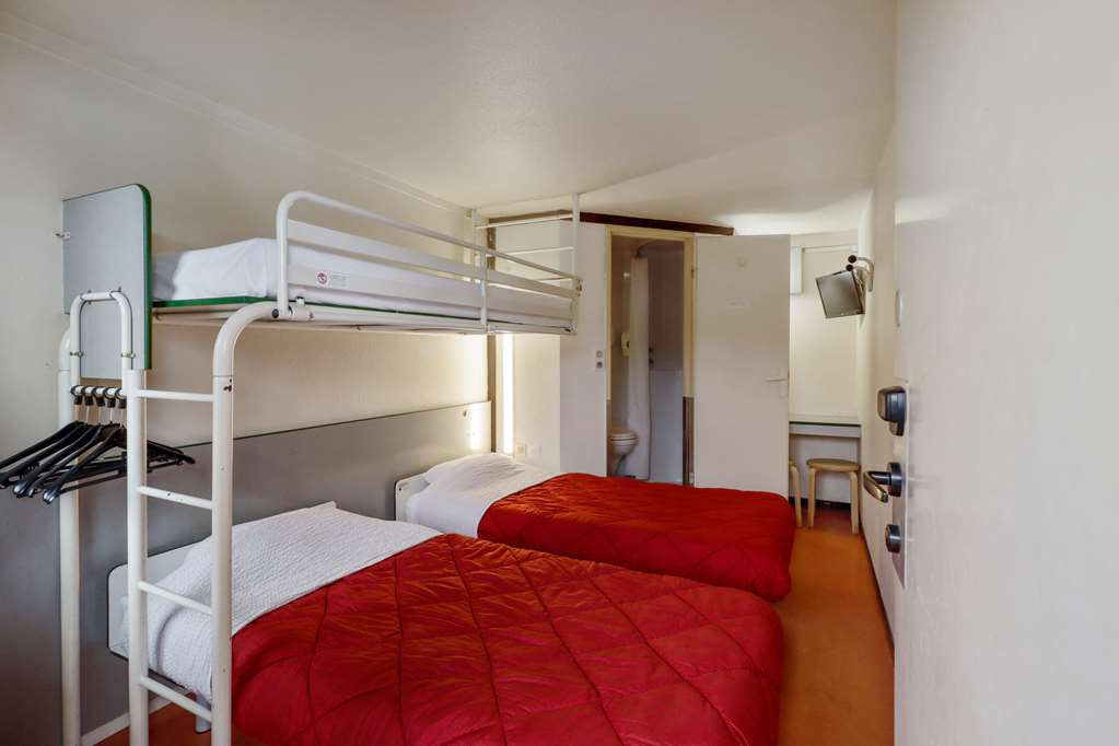 premiere classe lille sud henin beaumont