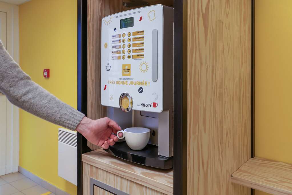 premiere classe lille sud henin beaumont