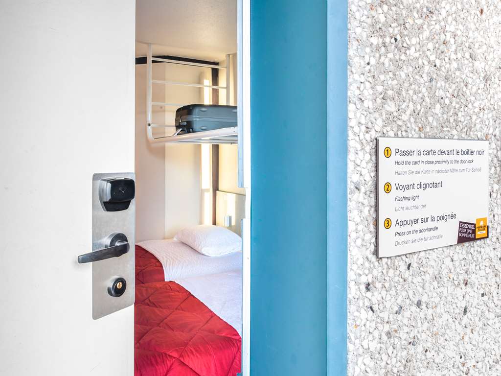 premiere classe lille sud henin beaumont