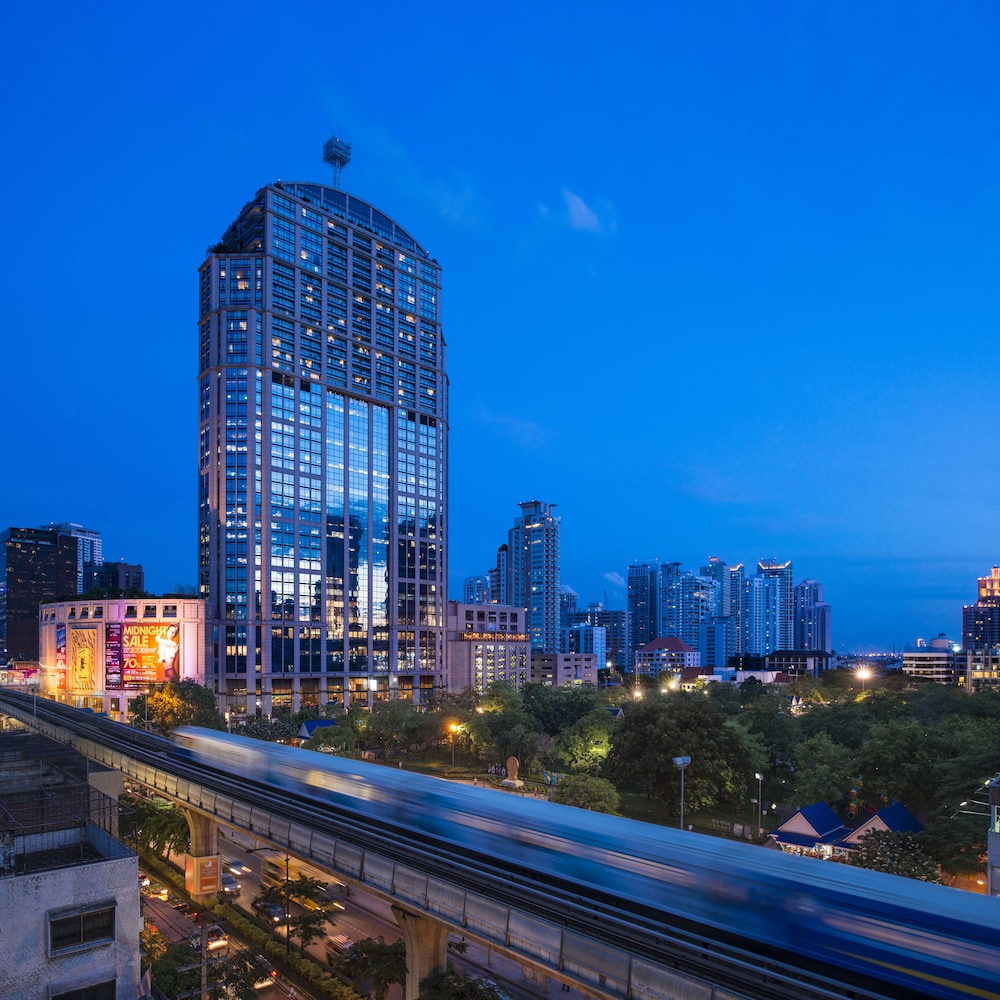 emporium suites by chatrium