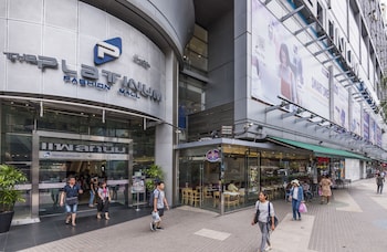 emporium suites by chatrium