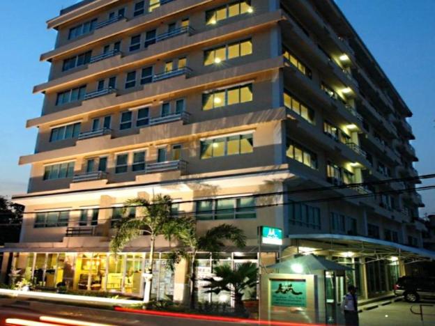 nara suite residence bangkok