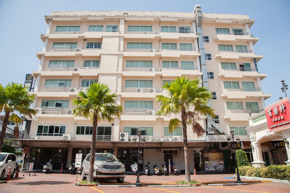 nara suite residence bangkok