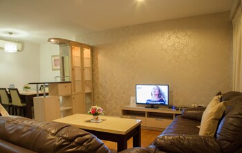 nara suite residence bangkok