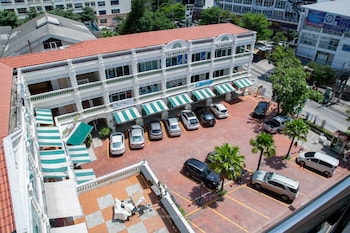 nara suite residence bangkok