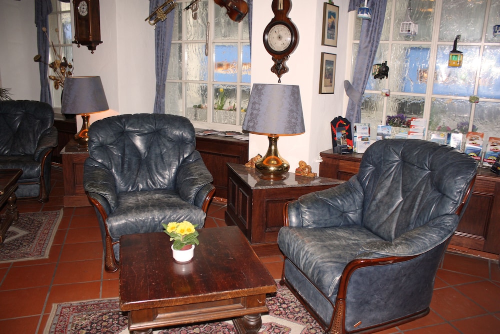 roesli guest house