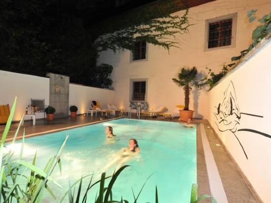 roesli guest house