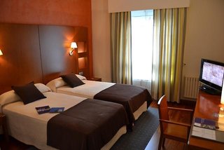 Maroa Hotel,Near Museum Of Contemporary Art,4 star