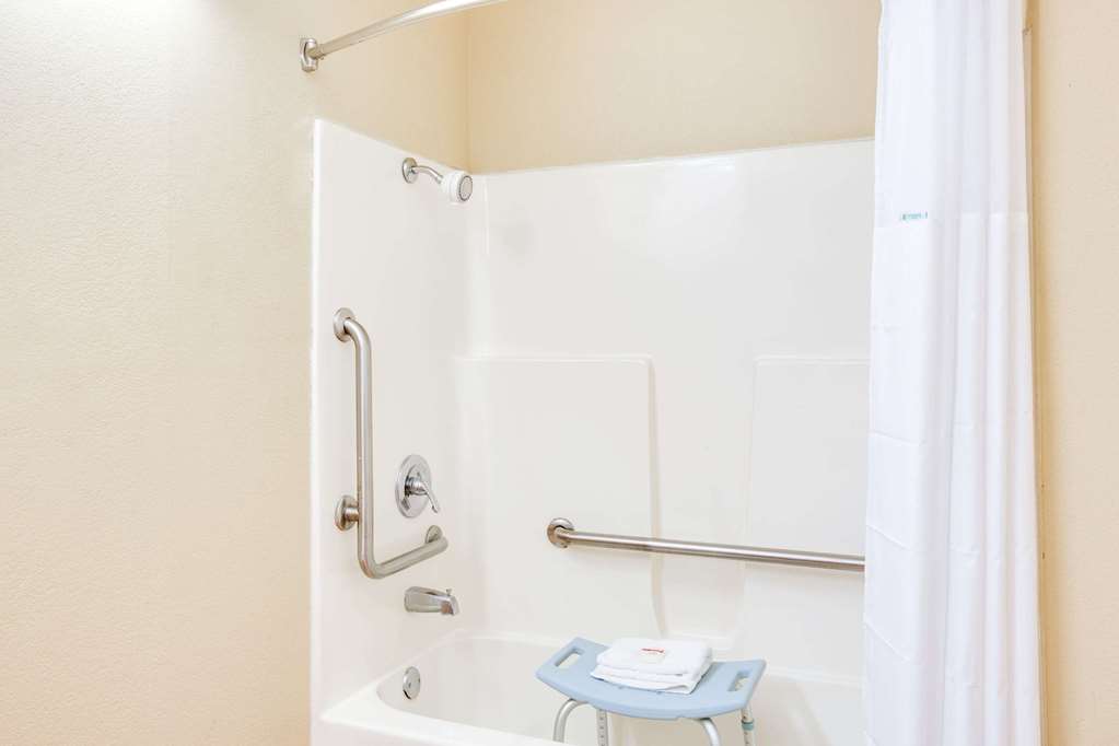 days inn by wyndham newport