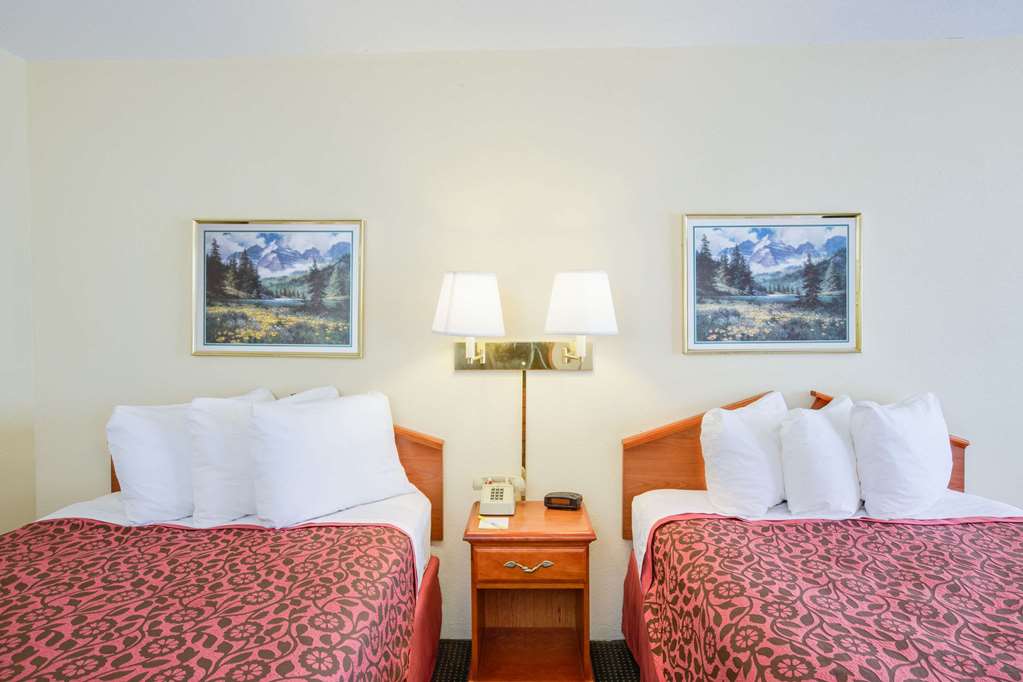 days inn by wyndham newport