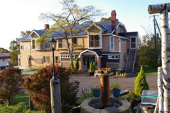 country inn milky house