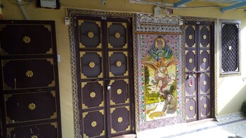 shyam palace guest house
