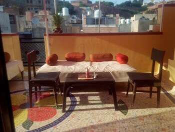 shyam palace guest house
