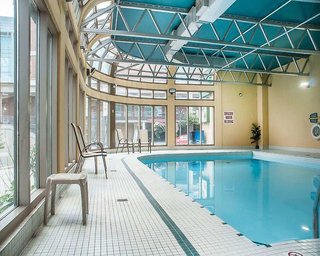 Quality Hotel Fallsview Cascade,Ontario>>Niagara Falls,3 star