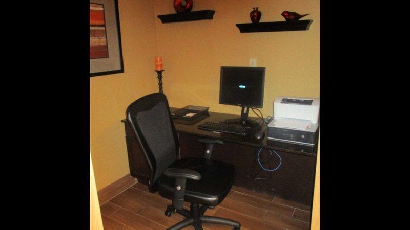 quality inn norman near university