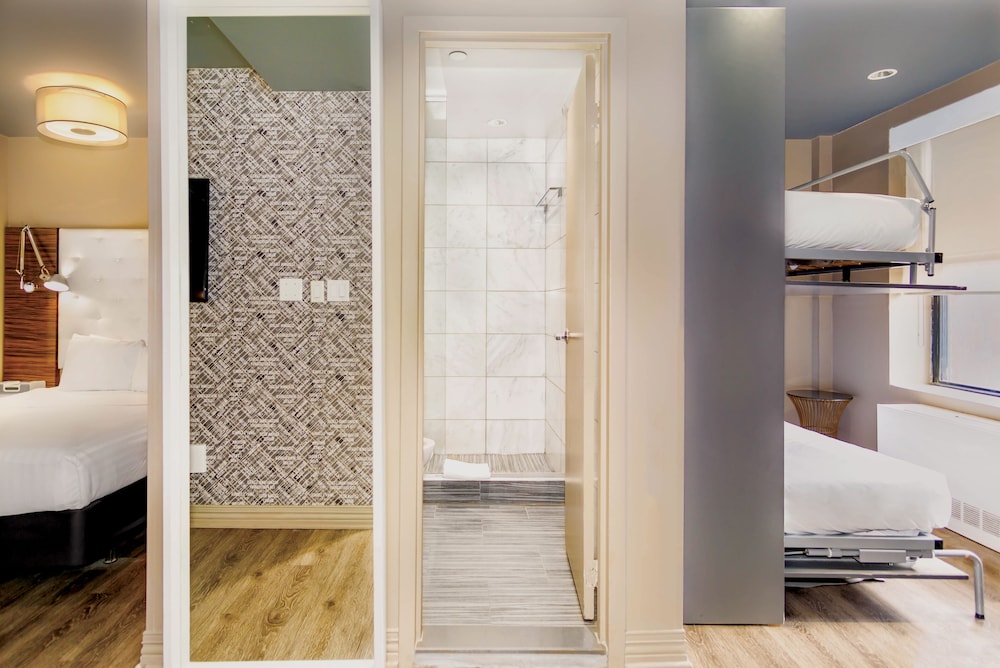 the gallivant times square