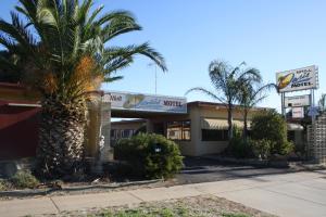 nhill oasis motel