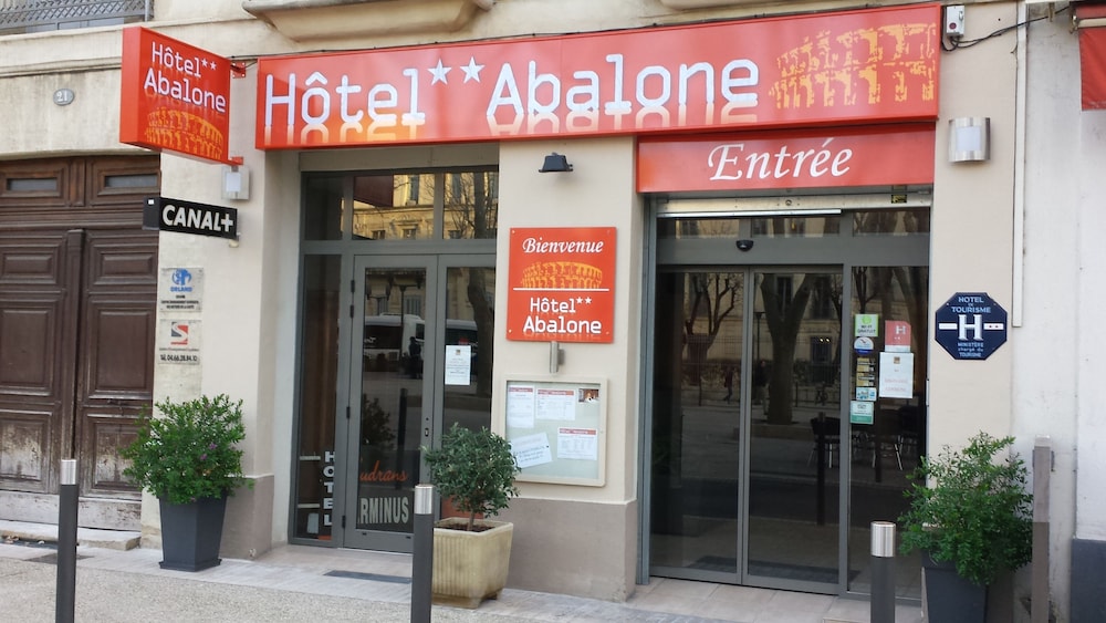 hotel abalone centre gare