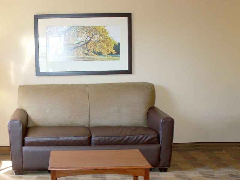 extended stay america suites louisville alliant avenue