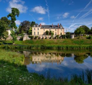 Château De La Huberdière,,3 star