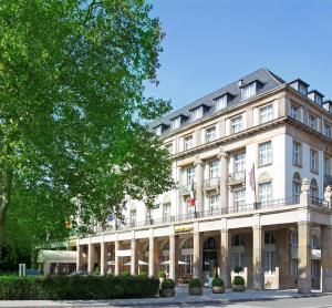 Schlosshotel Karlsruhe,Black Forest>>Baden-Baden,4 star
