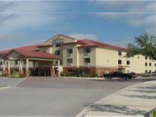 holiday inn express hotel and suites kerrville by ihg
