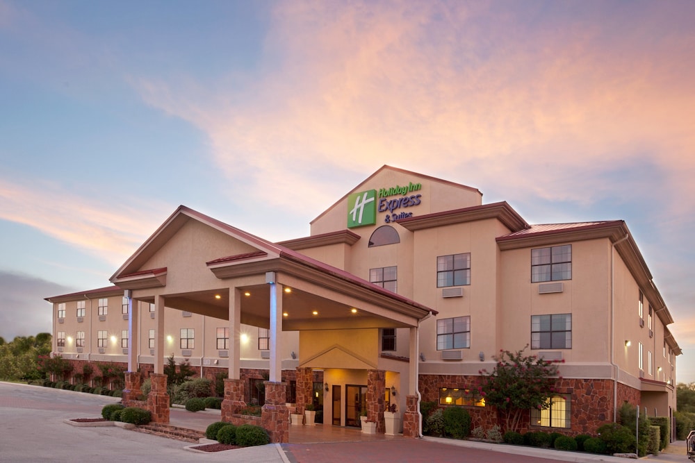 holiday inn express hotel and suites kerrville by ihg