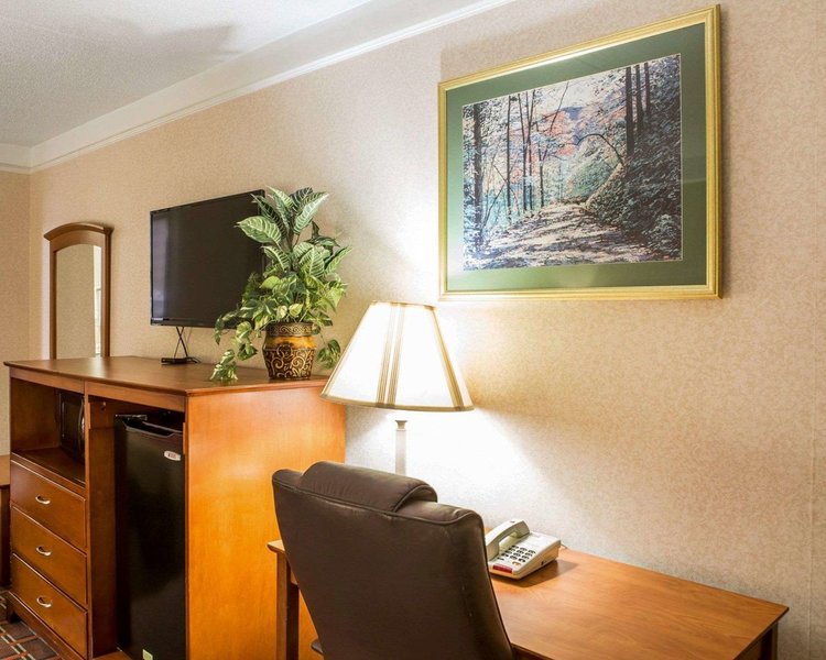 econo lodge north