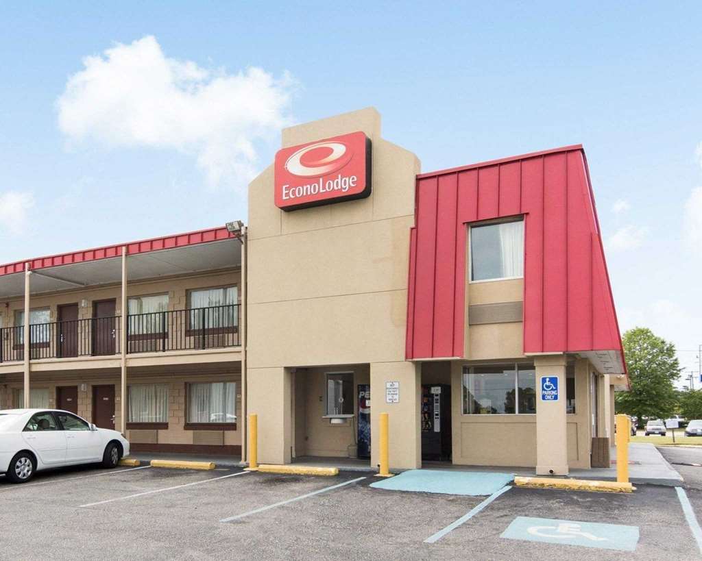 econo lodge town center